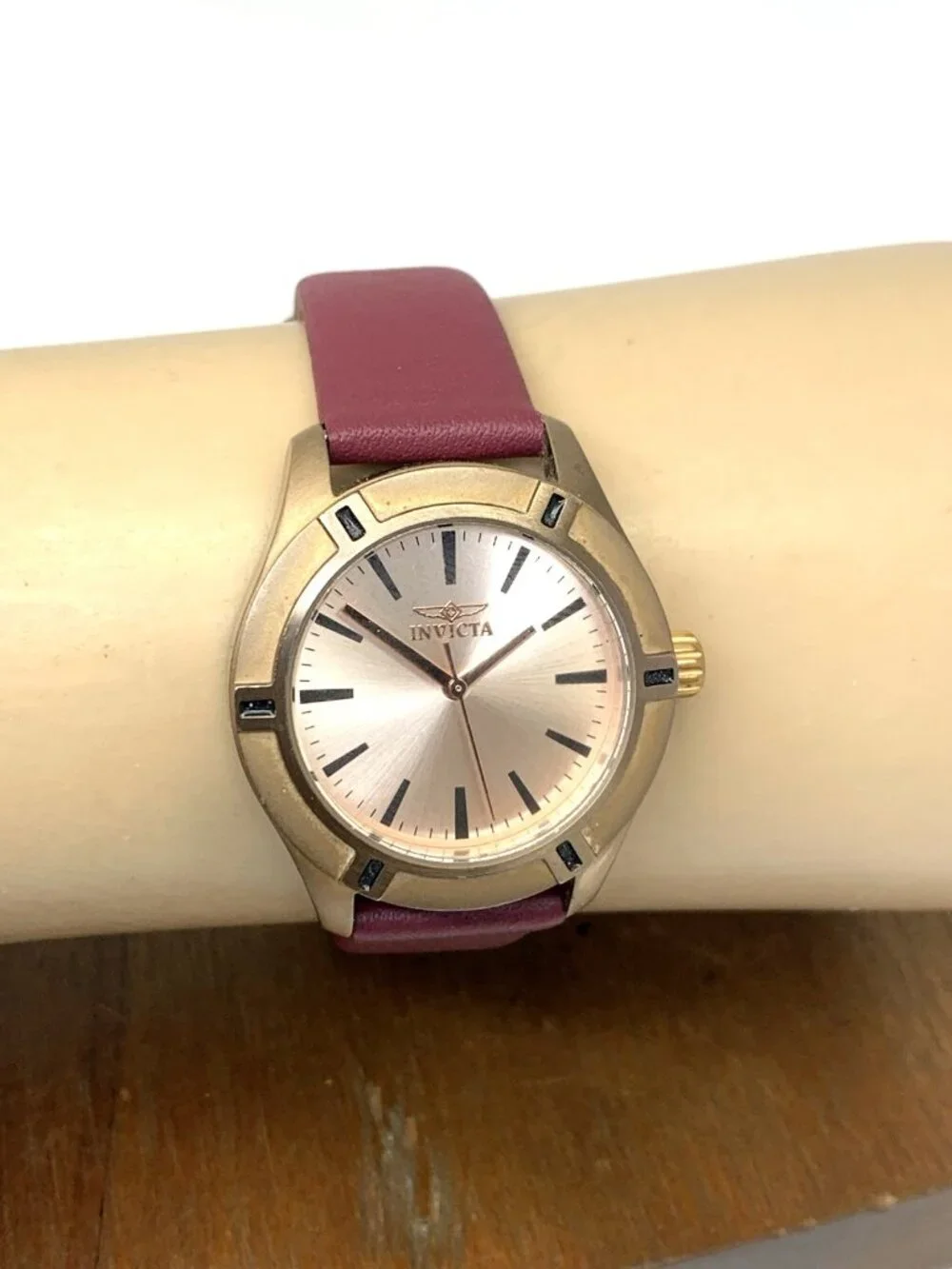 Invicta Women's Watch 18031 Pro Diver Quartz Rose Gold Leather Strap 32mm